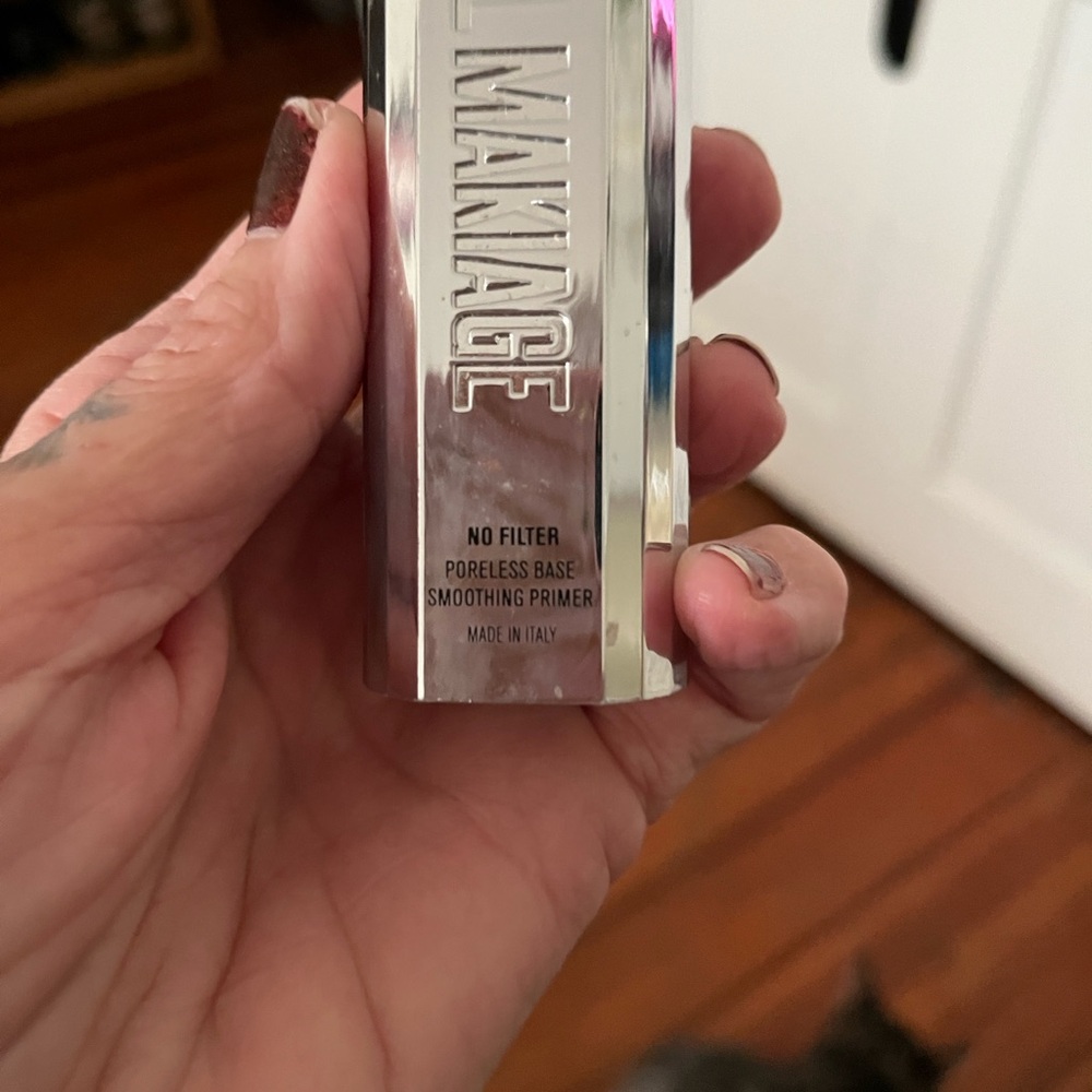 IL MAKIAGE Smoothing Primer - Sleek Silver - Picture 8 of 9
